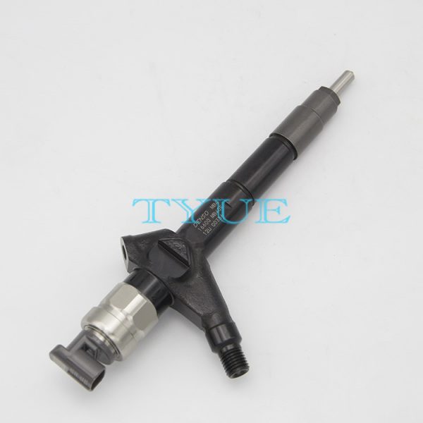Engine Diesel Fuel Injector 16600-MB40E 16600MB40E 095000-6240 0950006240 - 图片 2