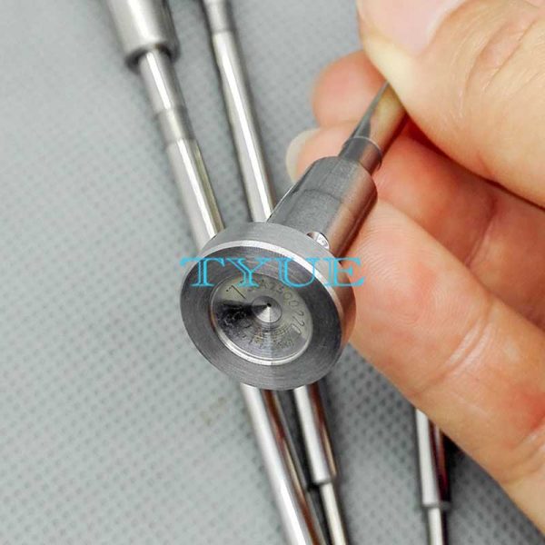 Valve Assembly F00VC01332 F00V C01 332 FOOVC01332 FOOV C01 332 for Injector 0445110217 - 图片 4