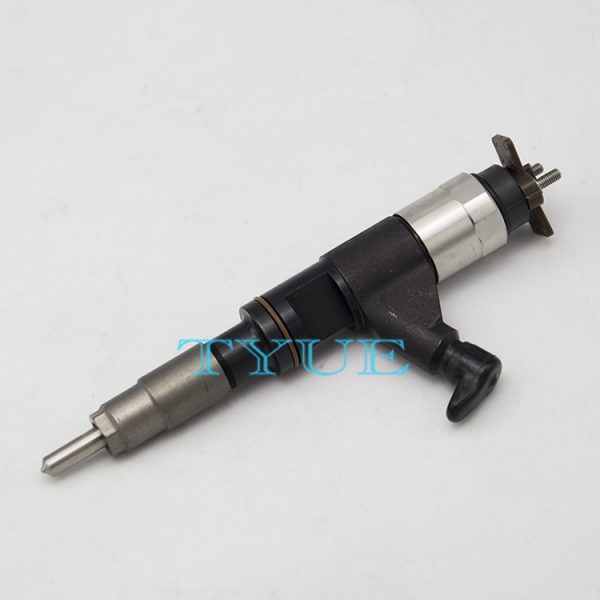 Remanufactured Common Rail Disesl Injector 095000-8540 RE541108 - 图片 3