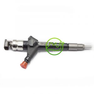 Made in China new Fuel Injector 095000-6243 16600-MB40A